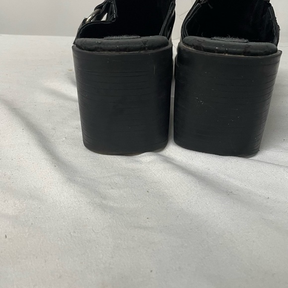 Mudd platform heeled slide on shoes chunky heels Black Excellent condition. Sz 8 - Picture 9 of 9